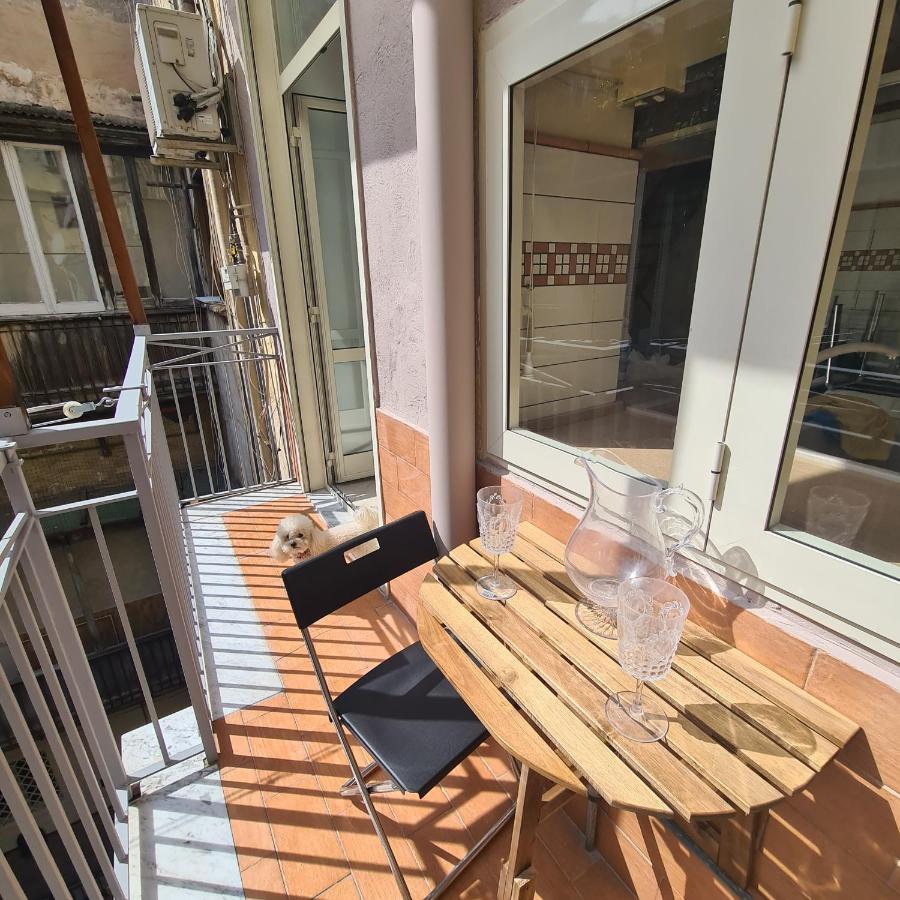 Apartamento Casa Mia Al Plebiscito Nápoles Exterior foto